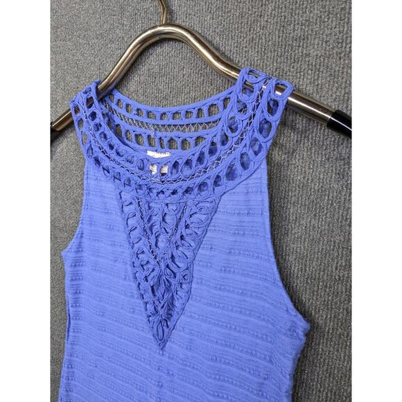Anthropologie 9-H15 Tank Top Women XS Textured Crochet Cornflower Postage Stamp - Picture 2 of 10